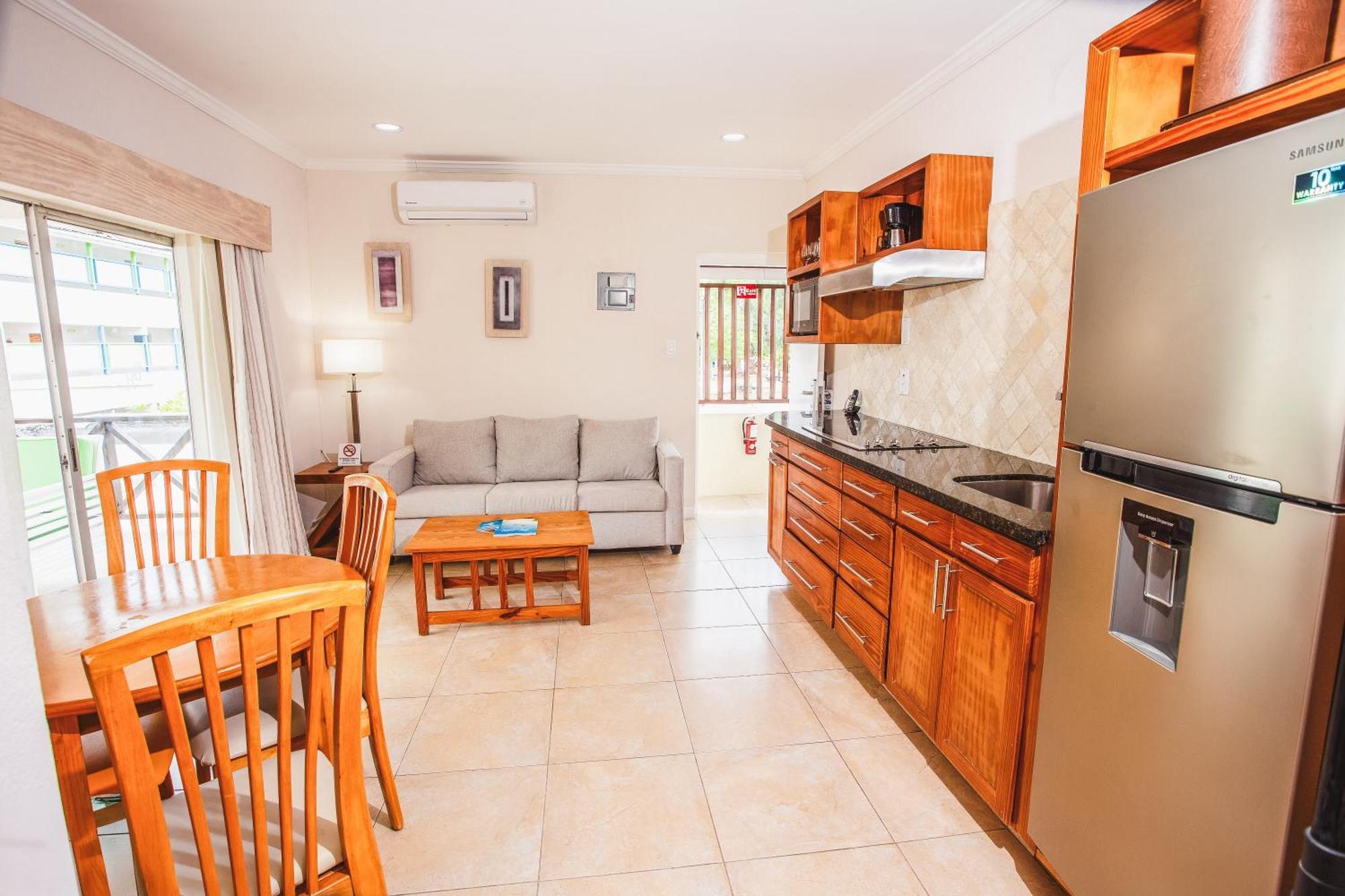 רוקלי Blue Horizon Hotel מראה חיצוני תמונה