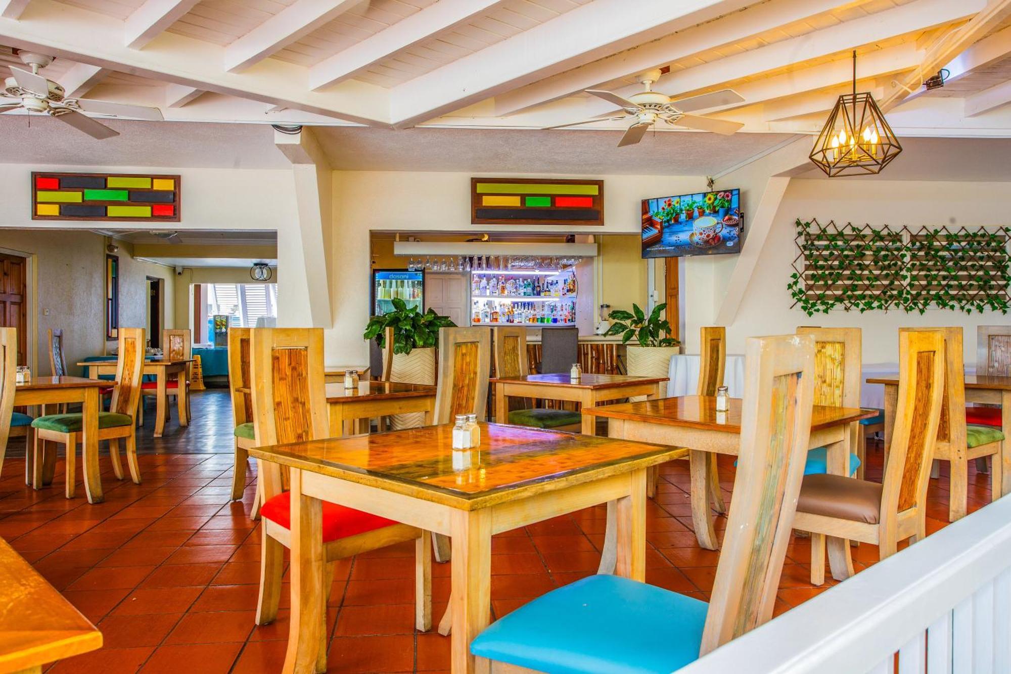 רוקלי Blue Horizon Hotel מראה חיצוני תמונה