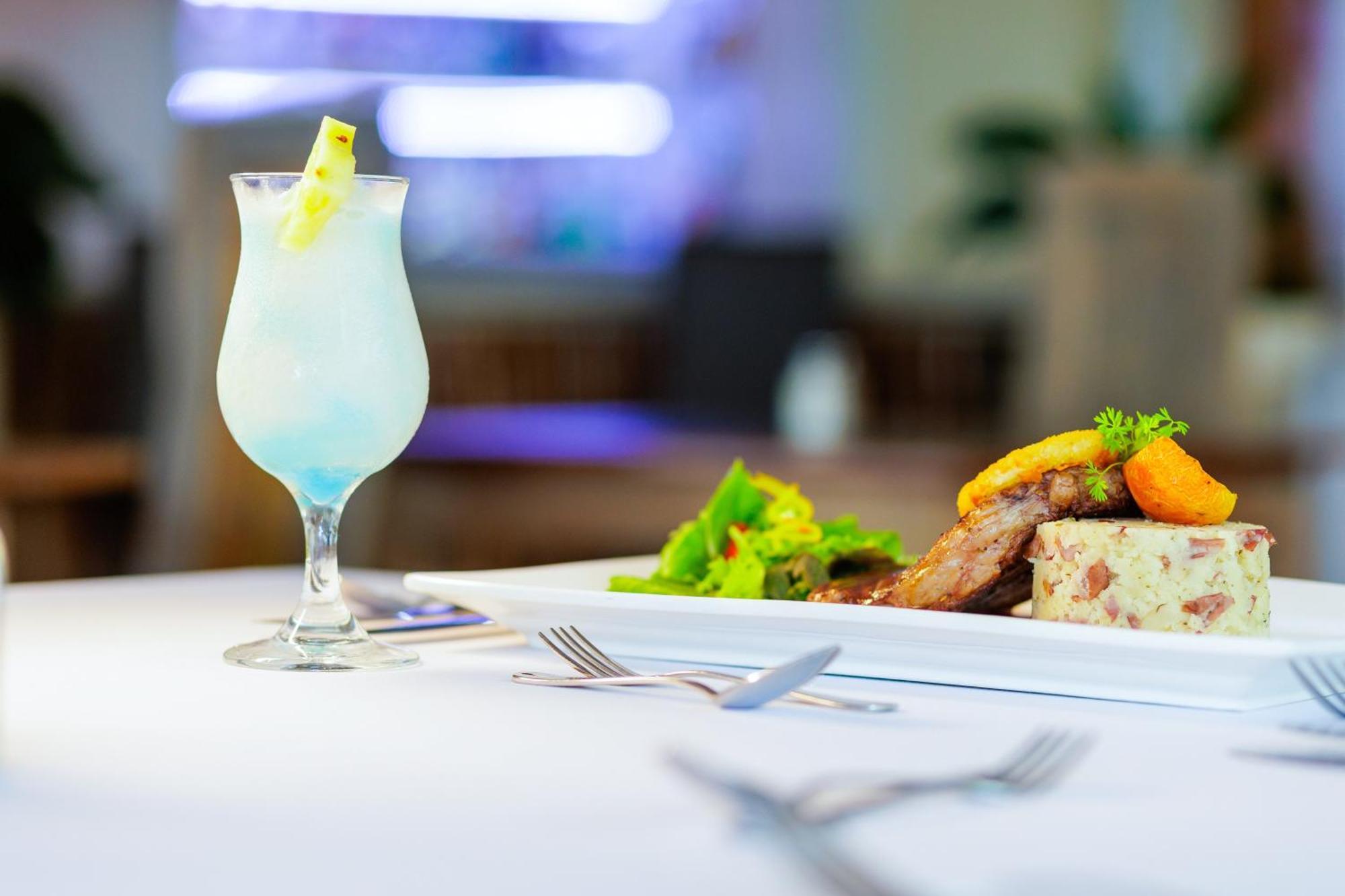 רוקלי Blue Horizon Hotel מראה חיצוני תמונה